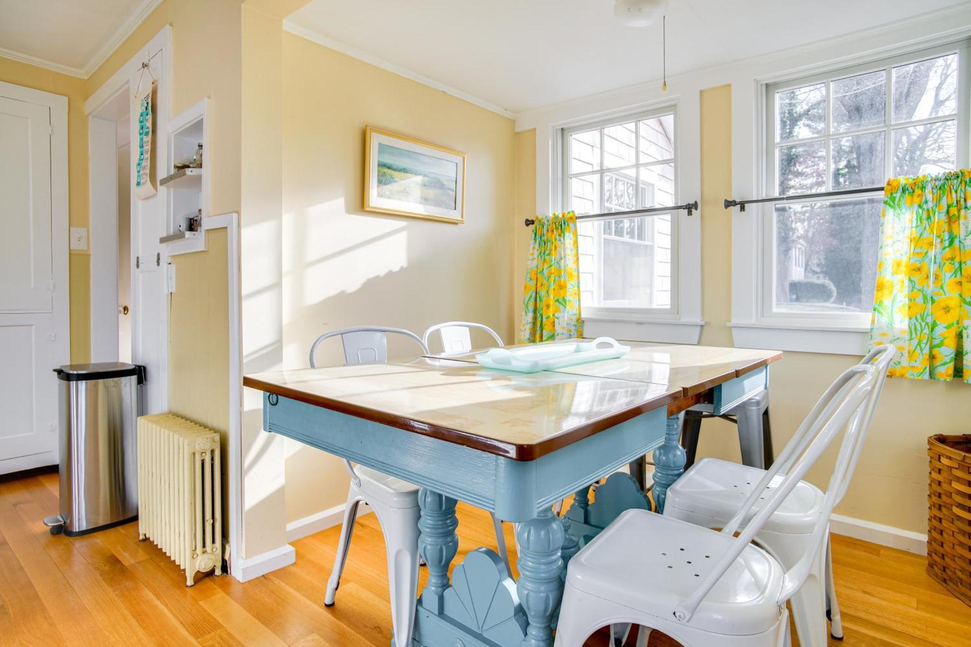 Cozy Cape Cod Cottage - Walk To Monument Beach! Bourne Exterior foto